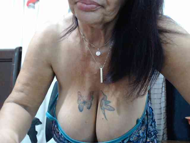 Modelo: malenasaenz
