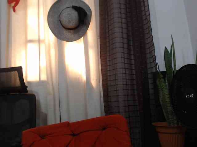 malenasaenz webcam