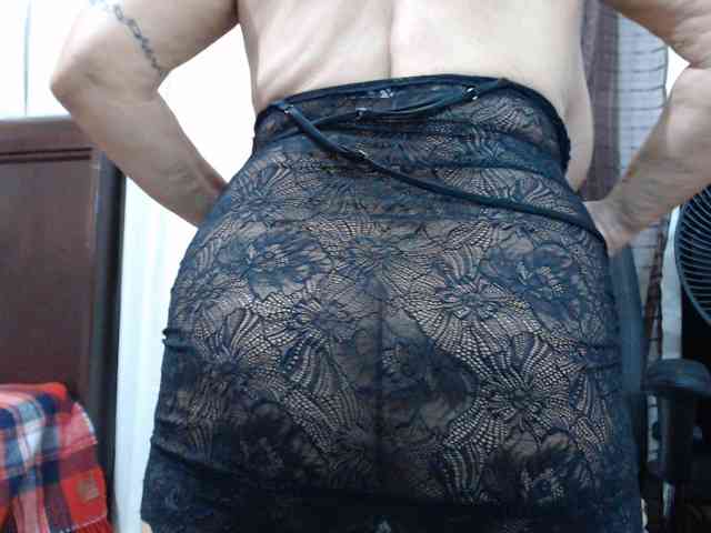 malenasaenz