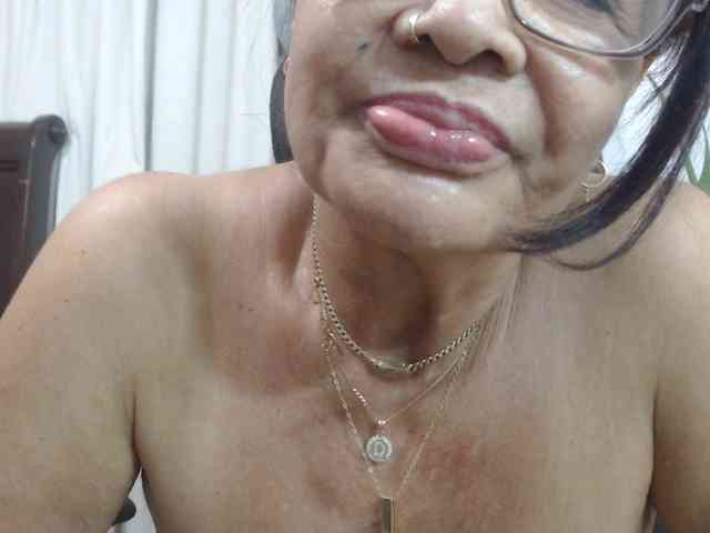Modelo: malenasaenz