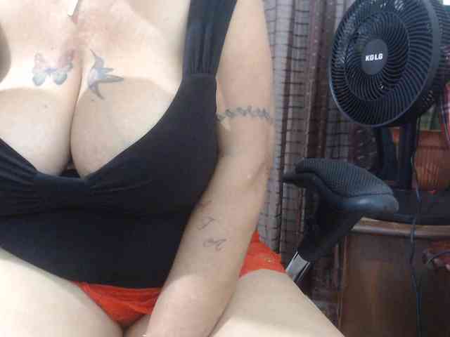 malenasaenz