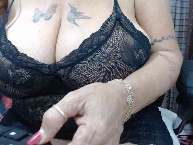 Modelo: malenasaenz