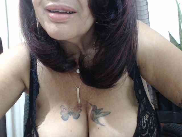 Modelo: malenasaenz
