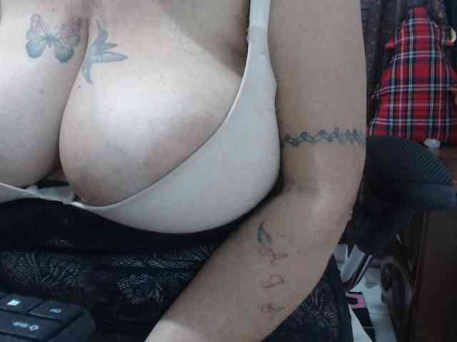 malenasaenz
