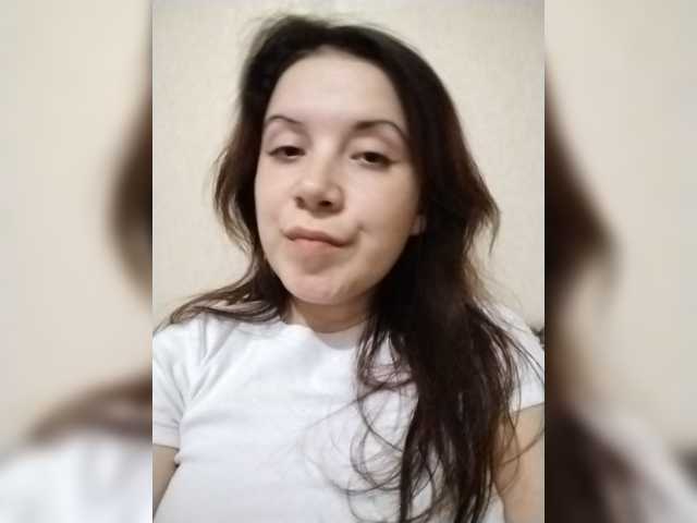 MilfDana live cam preview