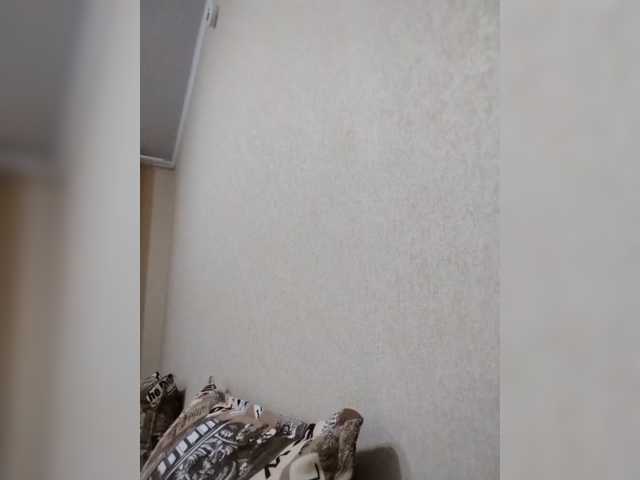 AZET-9 Live Cam on BongaCams