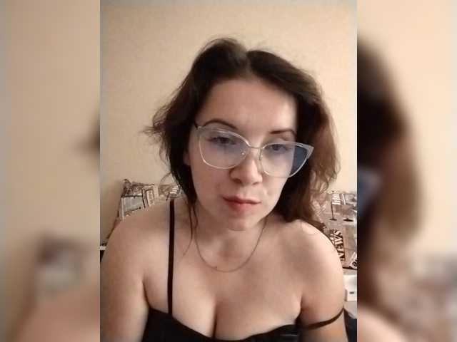 AZET-9 live cam on BongaCams