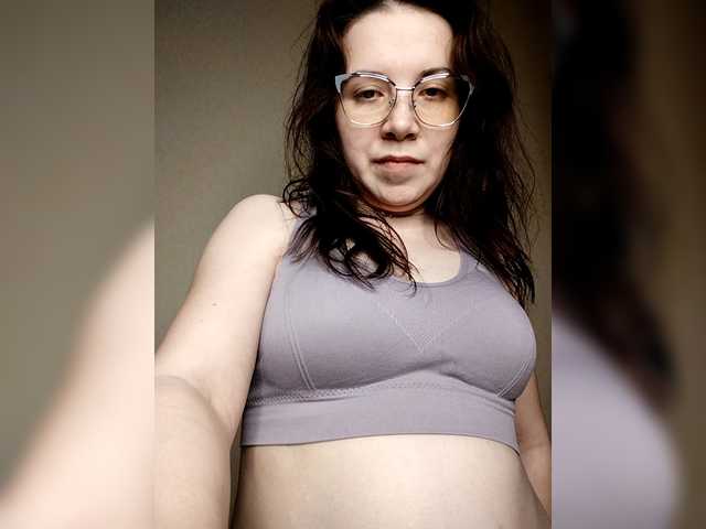 AZET-9's BongaCams show and profile