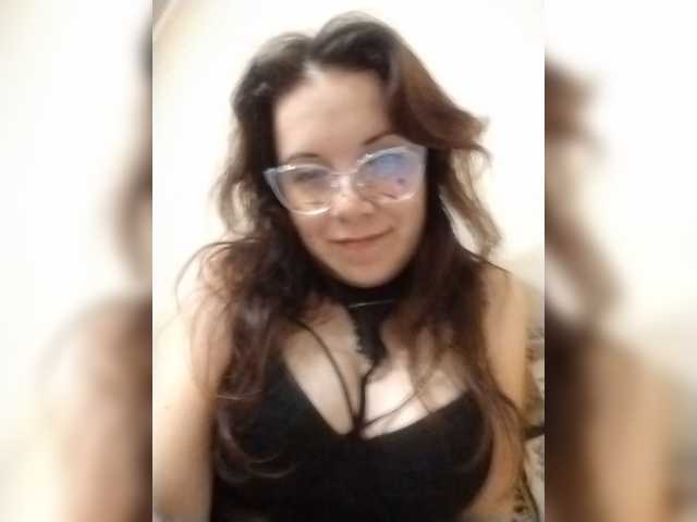 AZET-9 live cam on BongaCams