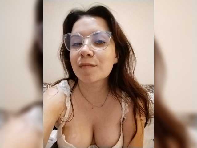 BabyCatty live webcam show