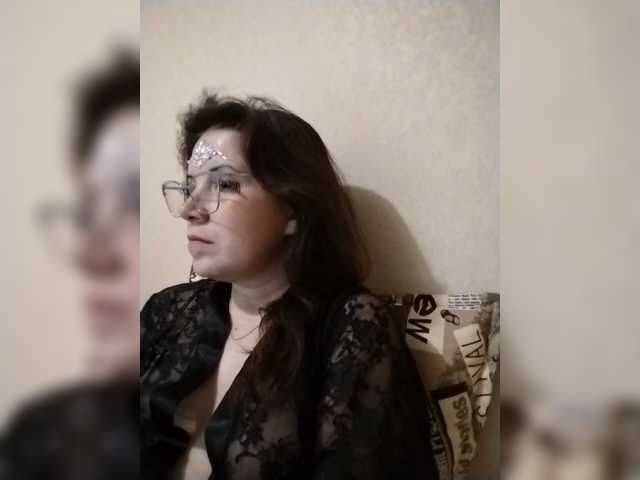 AZET-9 live cam on BongaCams