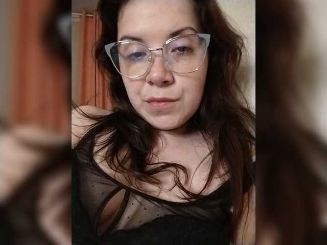 AZET-9 live cam on BongaCams