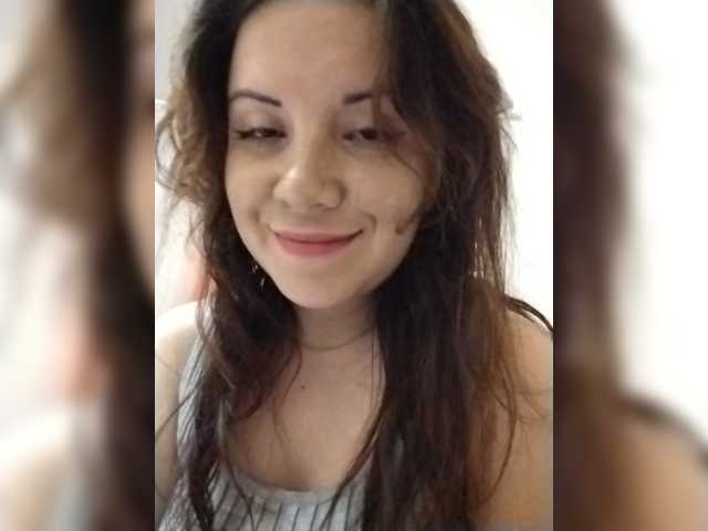 AZET-9 live cam on BongaCams