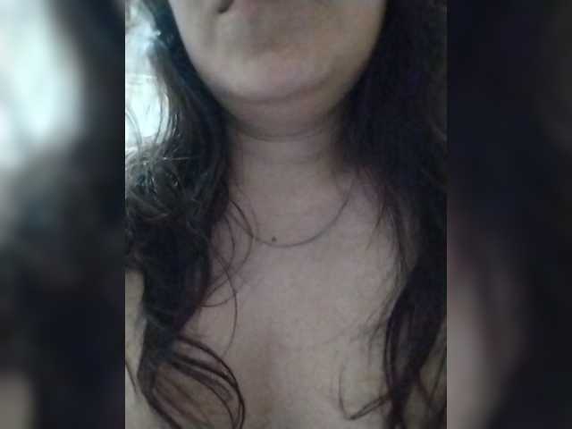 AZET-9 live cam on BongaCams