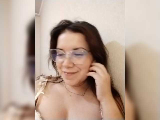 BabyCatty live webcam show