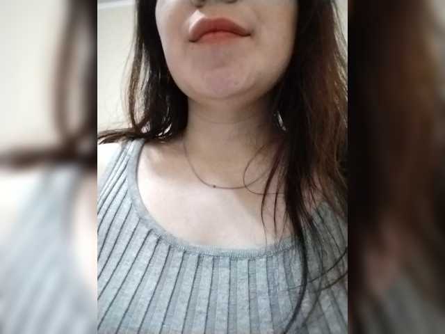 AZET-9 live cam on BongaCams