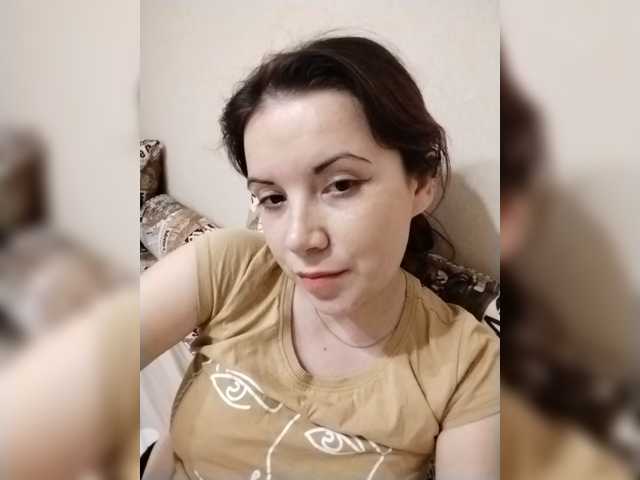 AZET-9 live cam on BongaCams