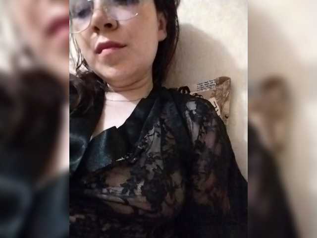 AZET-9 live cam on BongaCams