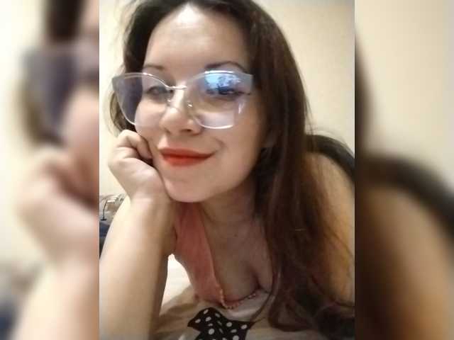 AZET-9 live cam on BongaCams