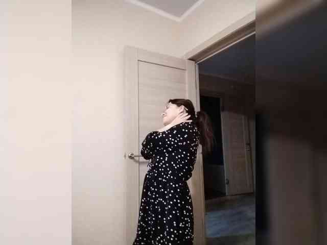 MilfDana webcam