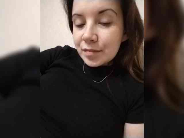 MilfDana webcam