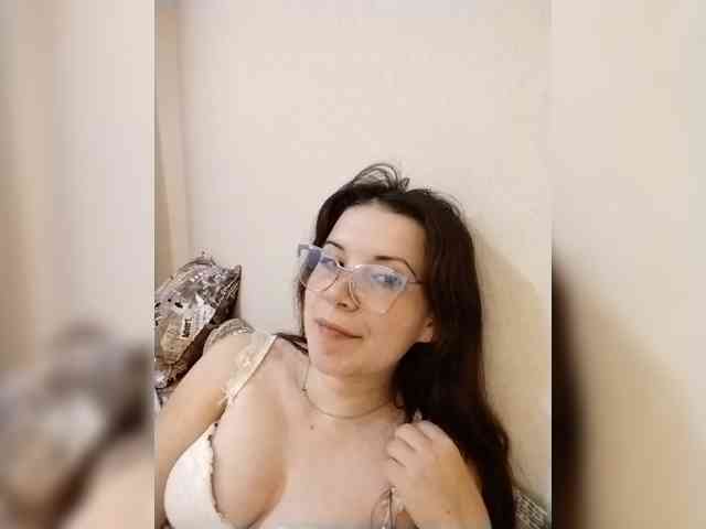 AZET-9 Live Webcam on BongaCams
