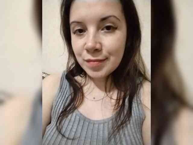 MilfDana webcam