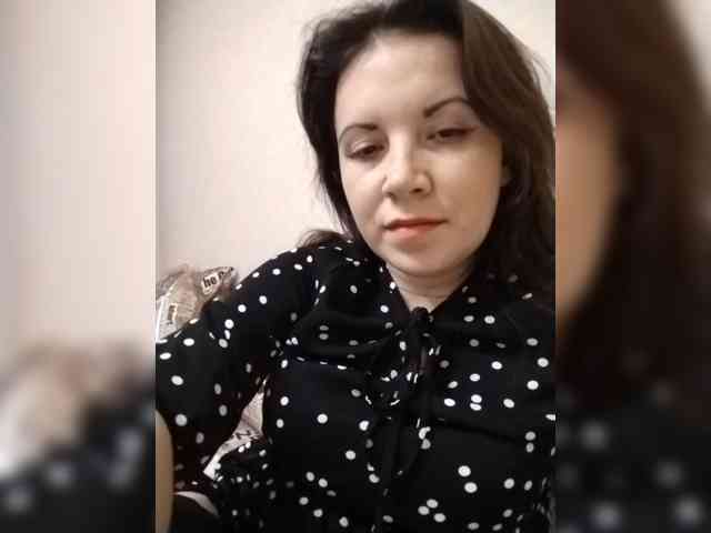 MilfDana webcam