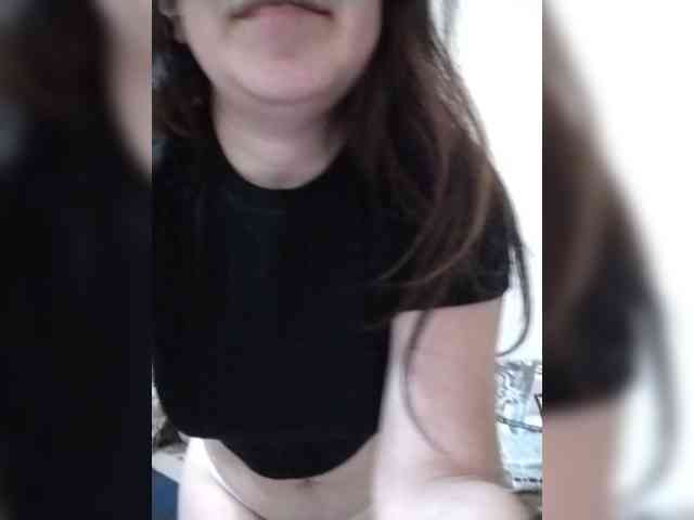 MilfDana webcam