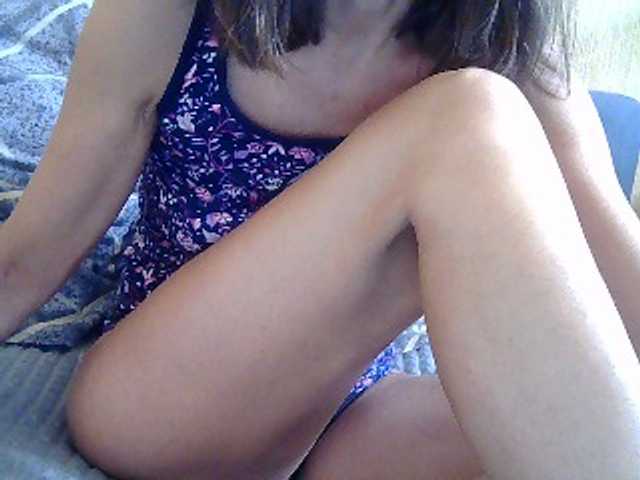 Poxotlivaya40 live webcam show