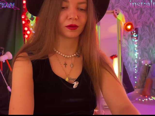 altertyan live cam on BongaCams