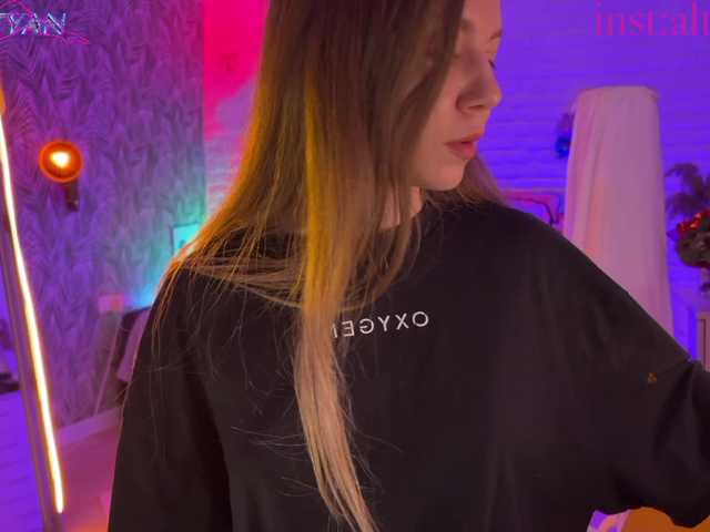 altertyan live cam on BongaCams