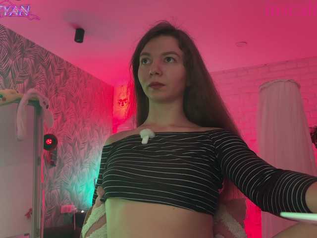altertyan live webcam show