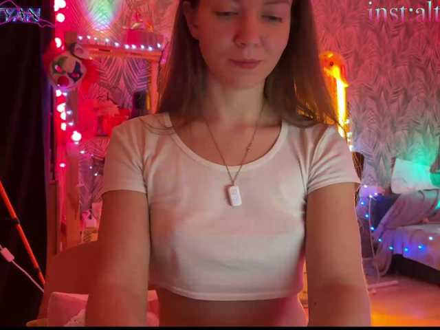 altertyan, live now on BongaCams