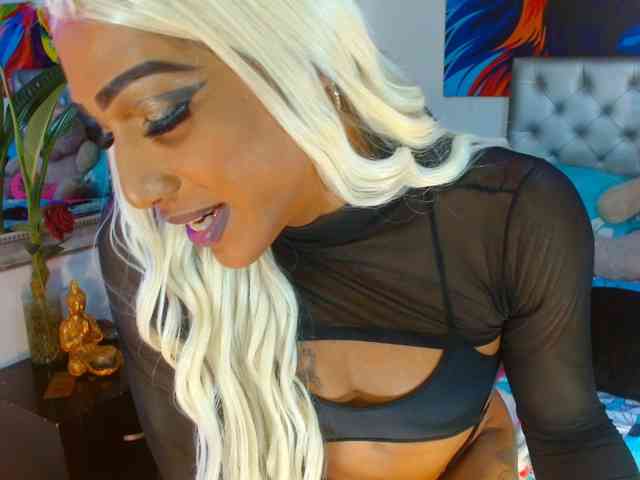 EbonyWilDoll