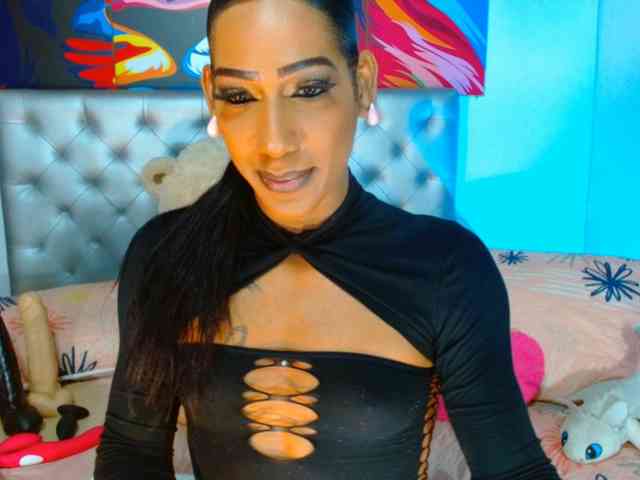 EbonyWilDoll Live Webcam on BongaCams