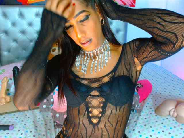 EbonyWilDoll Live Webcam on BongaCams