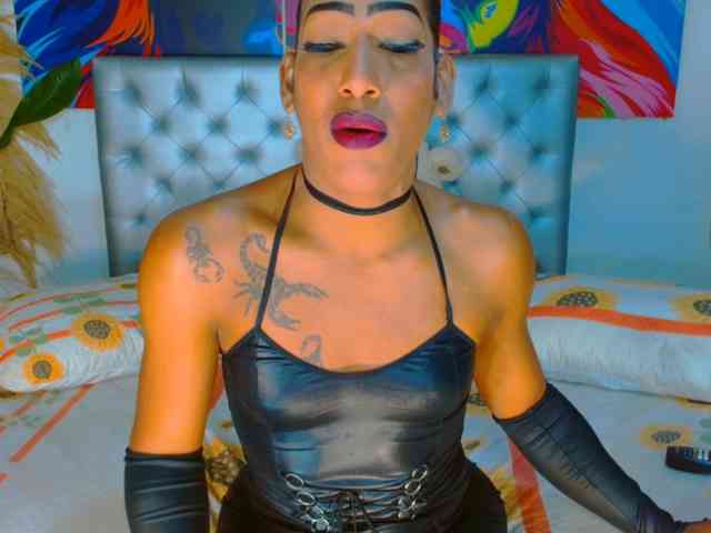 EbonyWilDoll