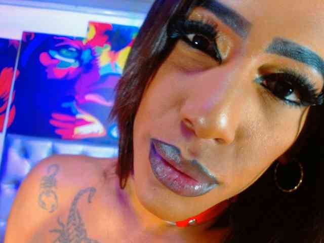 EbonyWilDoll