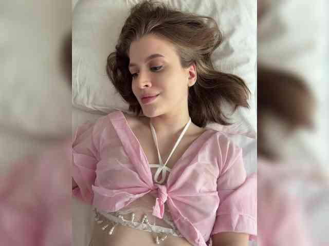 Lilitmuse's cam show statistics and live stream