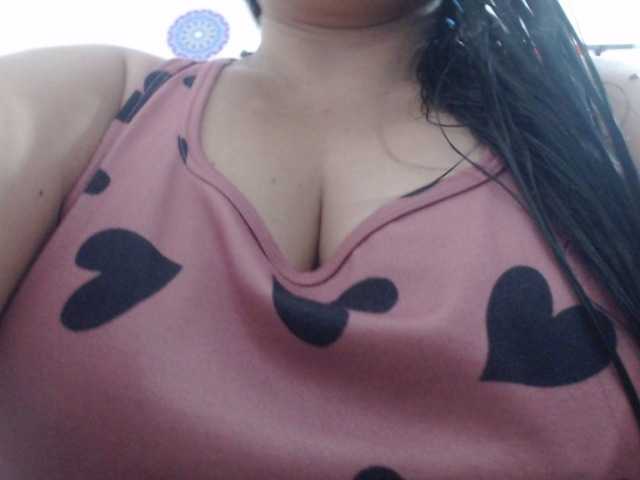 ammycollins1 live cam on BongaCams