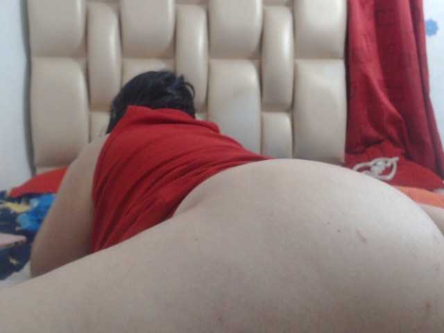 ammycollins1 live cam on BongaCams