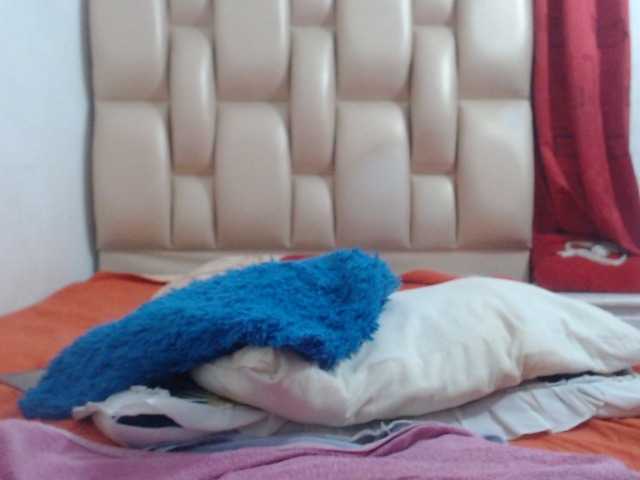 ammycollins1 live cam on BongaCams