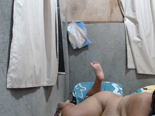 kate302 live webcam show