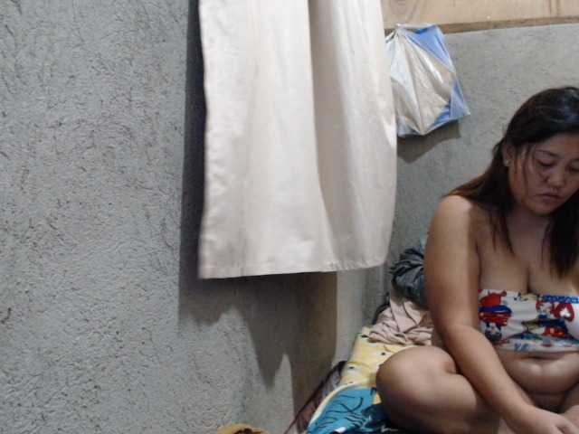 kate302 live on BongaCams