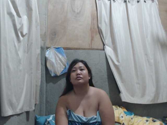 kate302 live webcam show