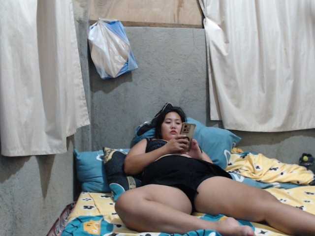 kate302 live webcam show