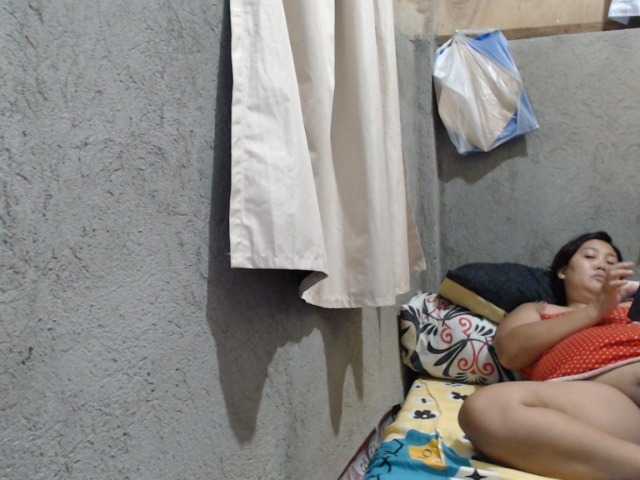 kate302 live webcam show