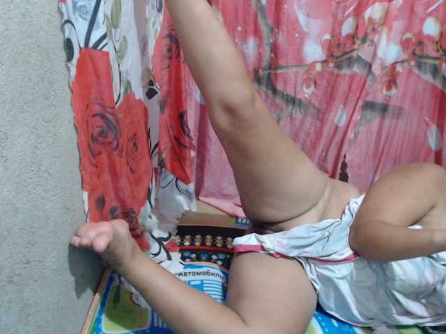 kate302 Live Cam on BongaCams