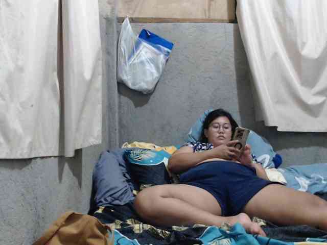 kate302 webcam